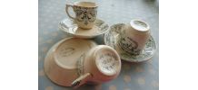 Guirlande Ensemble 3 tasses /3 soucoupes faïence anciennes