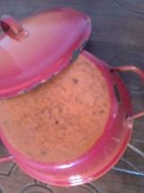 cocotte ,faitout, casserole marmite émaillée en métal 