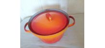 cocotte ,faitout, casserole marmite émaillée en métal 