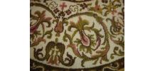 ancien petit tapis napperon descente de lit