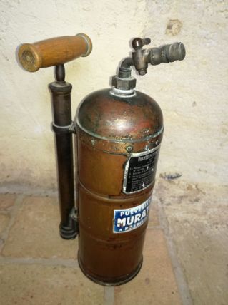  Ancien pulvérisateur Muratori