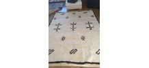 TAPIS BENI OUARAIN MOTIF ETHNIQUE 