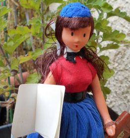 POUPEE PEYNET L'ETUDIANTE  ORIGINALE TRES BON ETAT VINTAGE