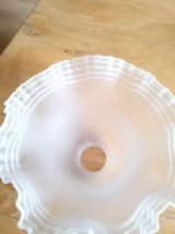 Jolie suspension en opaline 