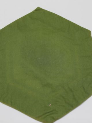 napperon avec broderie sur tissu hexagonal