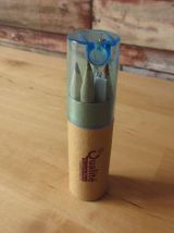 COFFRET  6 CRAYONS DE COULEUR +TAILLE CRAYON