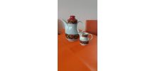Cafetière et pot à lait