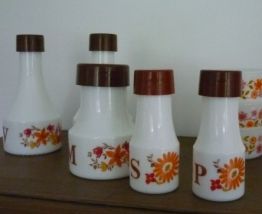 SERVICE A CONDIMENTS 