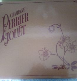4 FLUTES CHAMPAGNE PERRIER JOUET