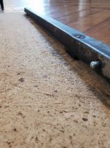 Desserte en formica rouge 