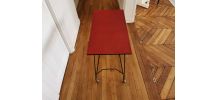 Desserte en formica rouge 