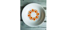 Plat de service, plat creux vintage Arcopal, modèle "Soleil"
