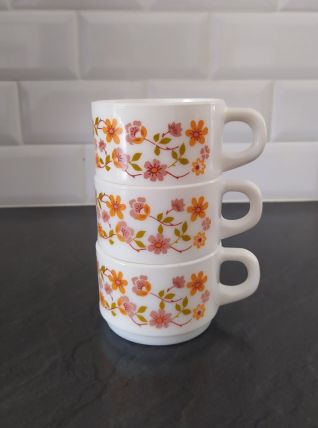 Lot de 3 tasses à café expresso marque Arcopal modèle Scania