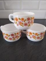 Lot de 3 tasses à café expresso marque Arcopal modèle Scania