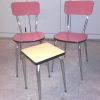 Formica 2 chaises rouge + 1 tabouret jaune