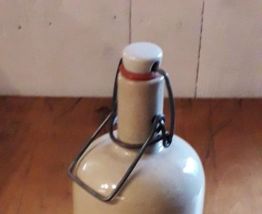 Bouteille en terre 