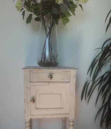 Table d appoint rénovée 