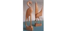 couple d'oiseau sculptés en bois clair