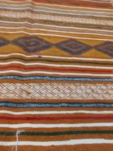 Tapis jaune motarde fait main en pure laine 