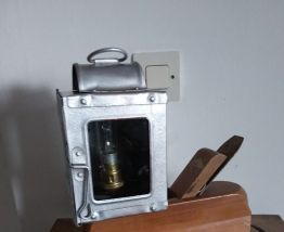 Lampe calèche sur rabot n° 155
