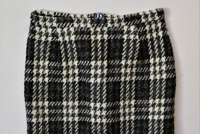 Jupe tweed laine 40 fait main Handmade à carreaux noir gris 