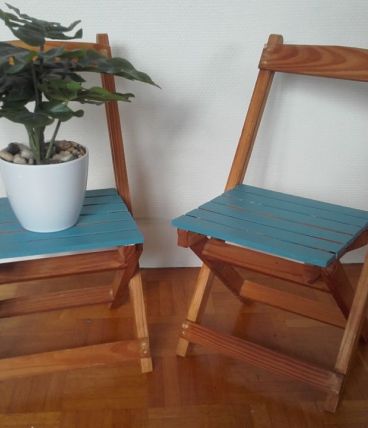 Paire de chaises en bois enfants