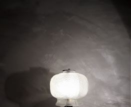 lampe art deco en verre moule  degue  