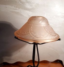petite lampe fer forge 1920