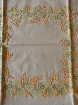 Nappe en lin écru, brodée à la main, 90 x 90 cm