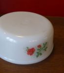 Service ARCOPAL les fleurs, saladier et 4 patites assiettes