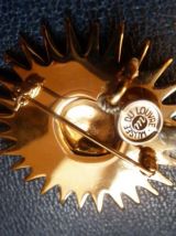 Broche-pendentif Hélios, bronze plaqué or, Musée du Louvre