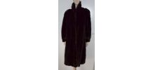 Manteau imitation fourrure marron avec grand col T.40