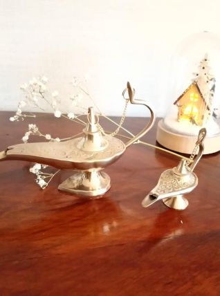 Paire de lampes Aladdin en laiton 