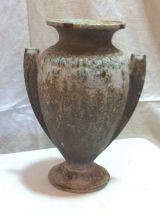 Paire de vases en fonte