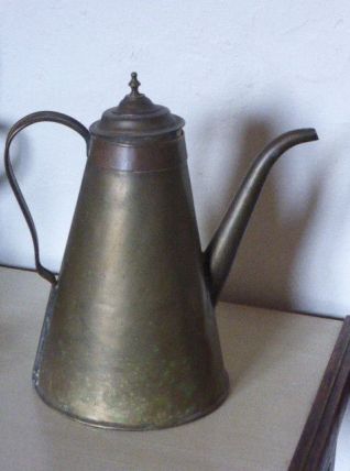 Cafetiere en cuivre ancienne art deco, collector
