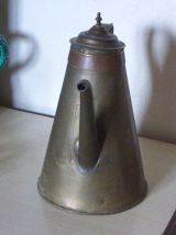 Cafetiere en cuivre ancienne art deco, collector