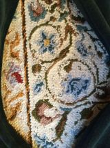 Housse coussin brodé main petit-point, pure laine DMC 42x42
