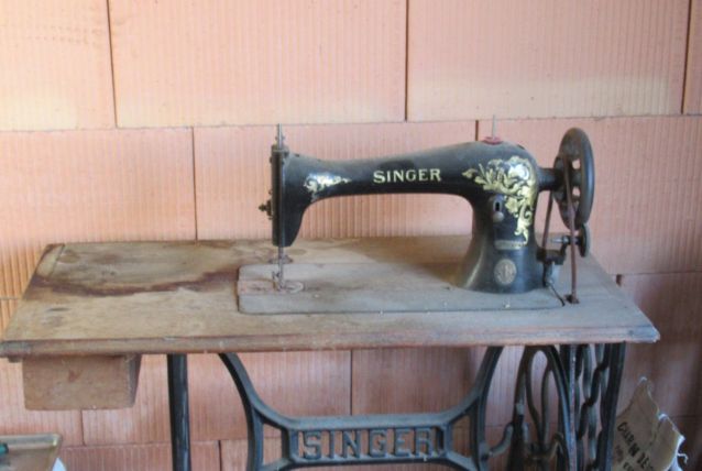 ancienne machine à coudre