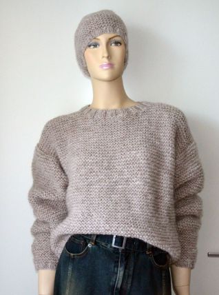 Pull femme oversize beige fait main taille 38/42 avec bonnet