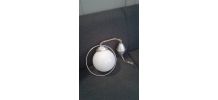 Suspension boule en alu et opaline.
