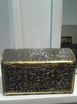 Boite coffre metal
