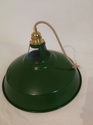 Lustre industriel 