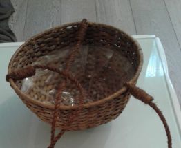 Suspension pour plantes en rotin