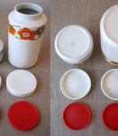 2 pots à épices en porcelaine années 70