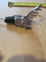 Bouchon de bouteille en forme  de cerf  métal et plastique  