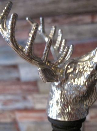 Bouchon de bouteille en forme  de cerf  métal et plastique  