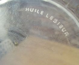 5  petites assiettes en verres vintage huile lesieur 