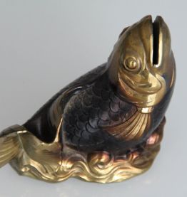 Poisson vintage en laiton tirelire