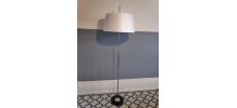 lampadaire liseuse Monix ,pied noir, structure métal chromé