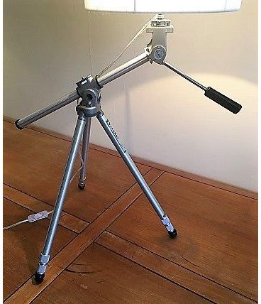 très originale lampe créée s/anc. trépied photo